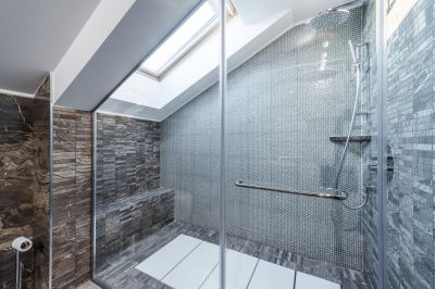 Frameless Glass Showers